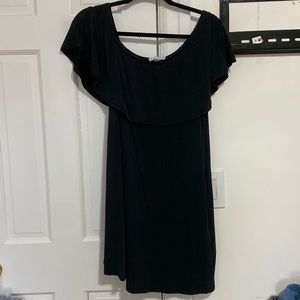 Off the shoulder basic black dress